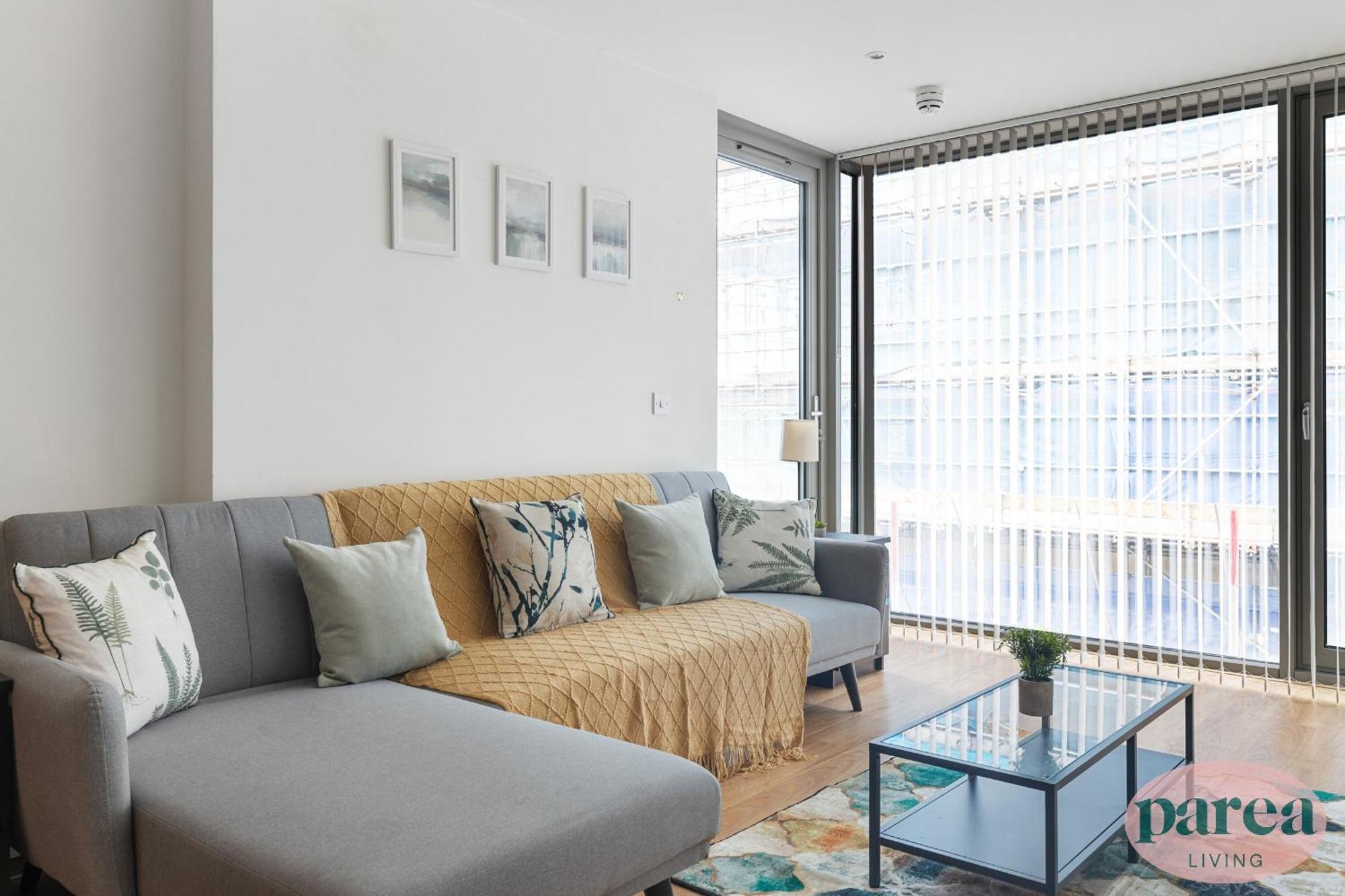 Appartamento Parea Living - Colorful North With Balcony Views *