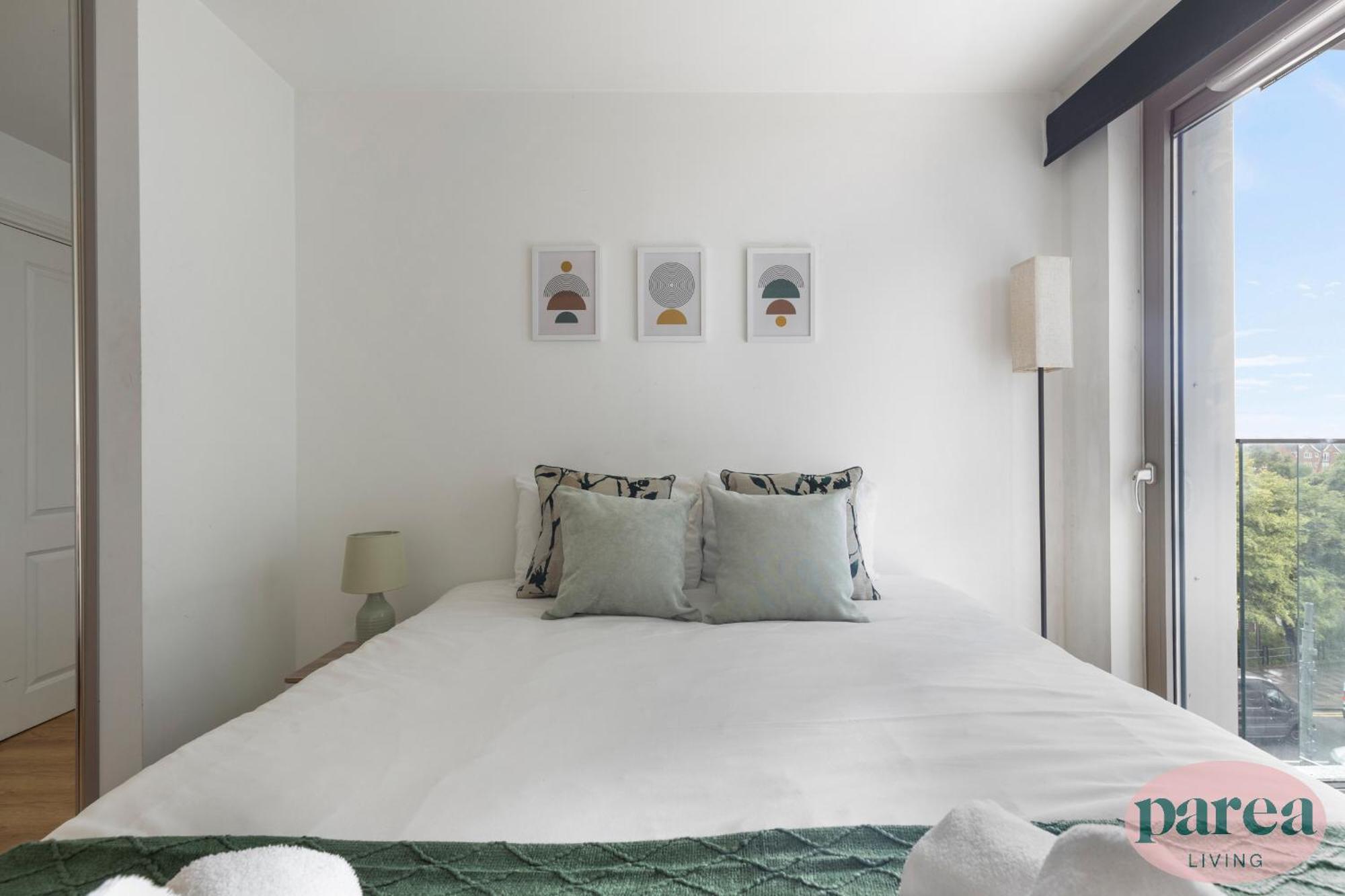 Parea Living - Colorful North With Balcony Views Appartamento